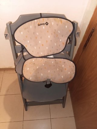 Trona Safety 1st para bebé