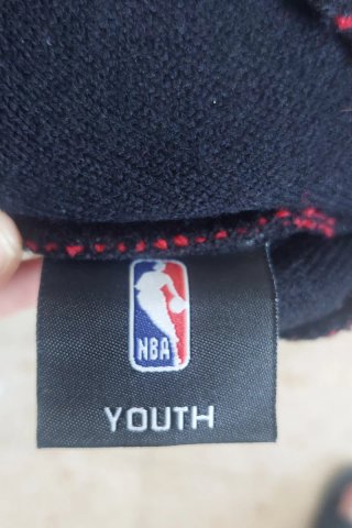 Gorro Chicago Bulls con pompón