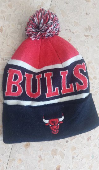 Gorro Chicago Bulls con pompón