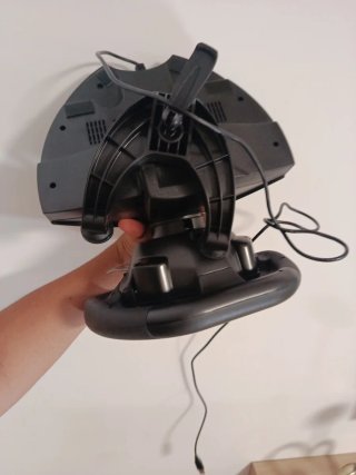 Volante Thrustmaster PS4/PS5/PC
