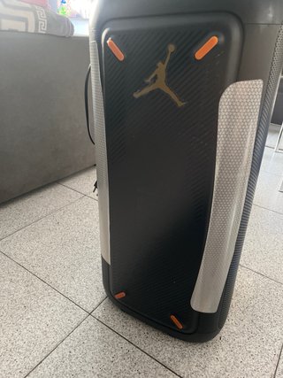 Jbl partybox 300