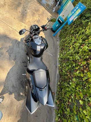 Suzuki B-King 1340 Negra 2008