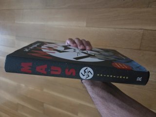 Maus relato de un superviviente. Comic tapa dura