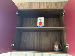 Muebles de cocina nuevos con cierre automático