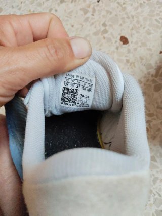Zapatillas Adidas niño blancas