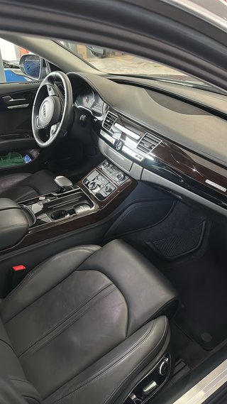 Audi A8 2014