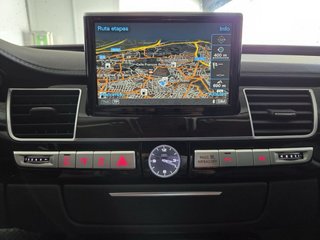 Audi A8 2014