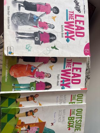 LEAD THE WAY 5 Activity Book, eReader & Pupil's...