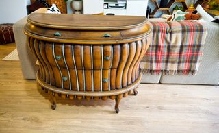 Cómoda Bombé Vintage Madera Maciza