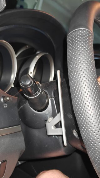 Mitsubishi Montero V80 LEVAS volante + Carcasa ada