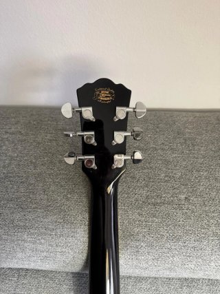 Guitarra Washburn Negra Acústica