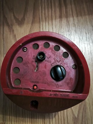 Reloj despertador Rhythm vintage