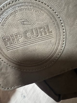 Bandolera piel Rip Curl gris