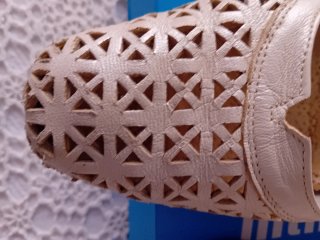 Zapatos JAM calados destalonados blancos perlado