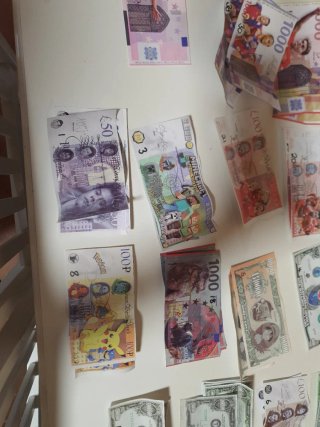 Billetes de colección: series, películas y futboli