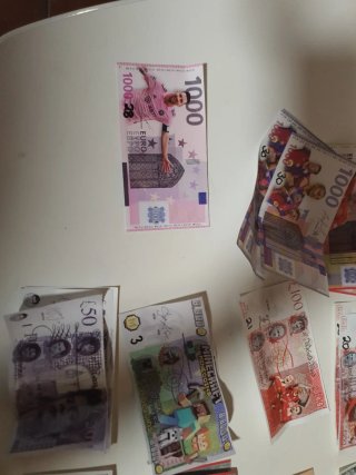 Billetes de colección: series, películas y futboli
