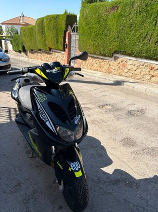Yamaha Aerox 49cc Negra