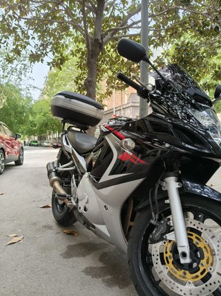 SUZUKI GSX 650 F