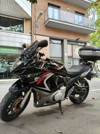 SUZUKI GSX 650 F