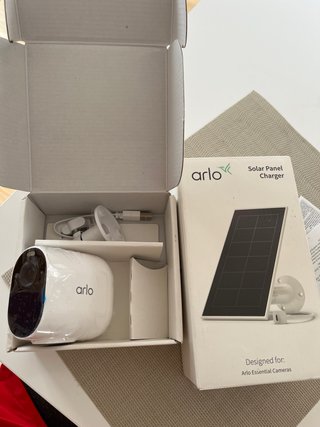 Cámara Arlo Blanca