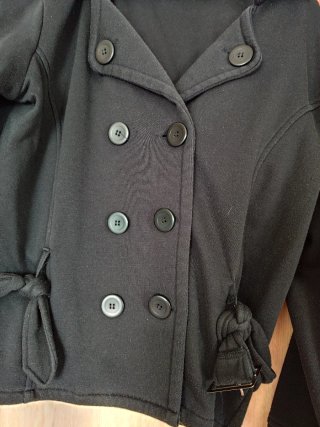Chaqueta negra doble botonadura