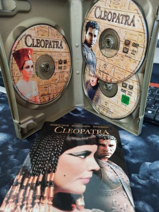 Cleopatra Edición Especial DVD (3 Discos)