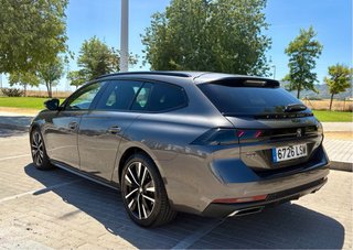 Peugeot 508 SW GT 130 cv EAT8
