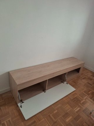 Mobile TV moderno in legno e beige