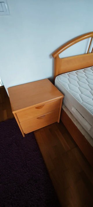 Armario de madera con espejo y sinfonier