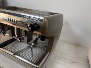 Cafetera café industrial Futurmat F3 1año garantía