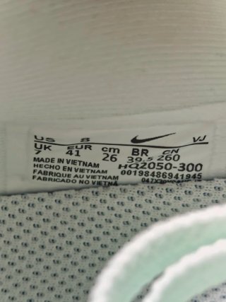 Nike Vomero Premium - Nuevas - Talla 41