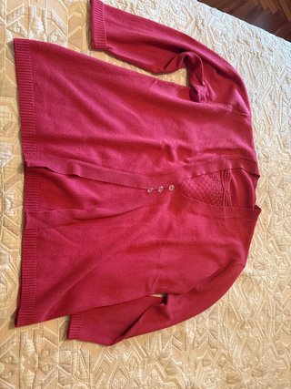 Jersey rosa con botones