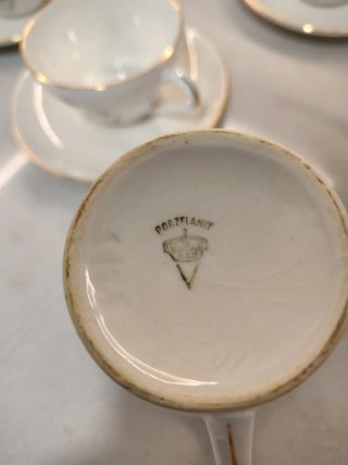 Juego de porcelana antiguo floral