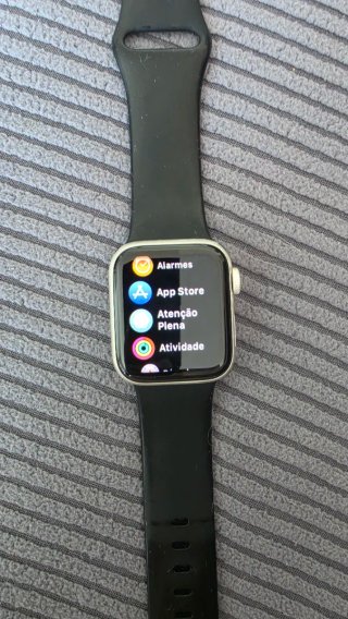 Apple Watch SE GPS 40mm Prata
