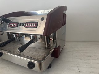 Cafetera expobar Elegance Espresso 1 año garantia