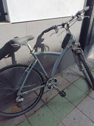 Bicicleta Gris Urbana. BTwuin