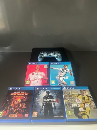 PS4 (PlayStation 4) + FIFA 20 + Controller