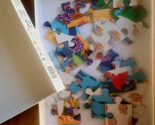 Puzzle 24 piezas Tiburones (3+ años)