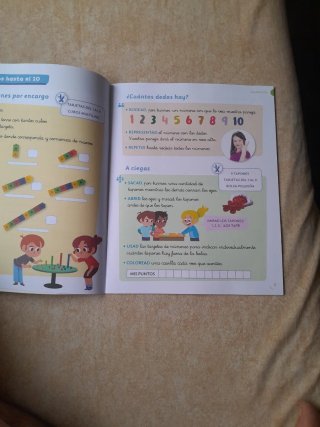Libro de matemáticas.  1 primaria