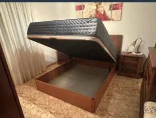 Letto a scomparsa con materassi viscoelastici