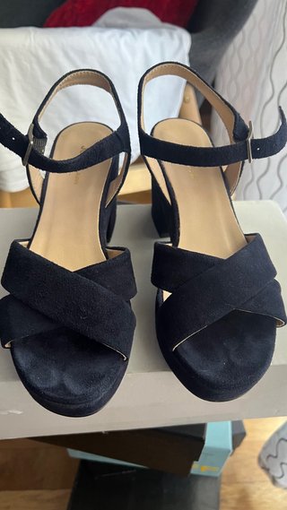 Zapatos de tacón azul