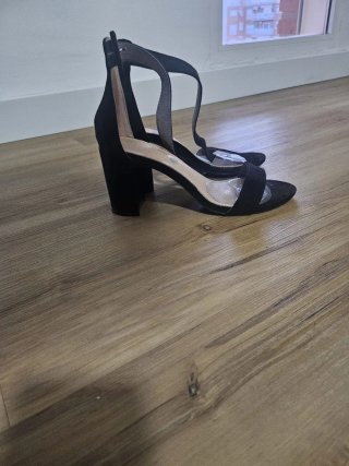 Sandalias tacón negras