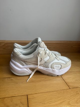 Zapatillas Nike Retro Mujer Beige/Blanco
