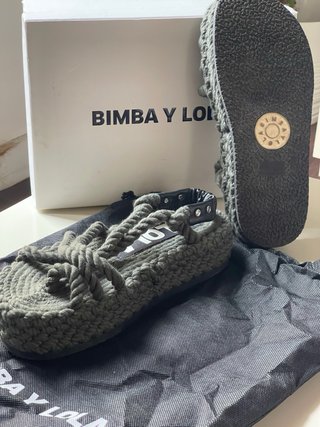 Sandalias Bimba y Lola Grises