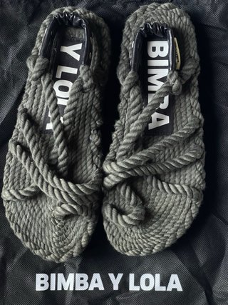 Sandalias Bimba y Lola Grises