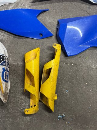 Chapas Husqvarna 300