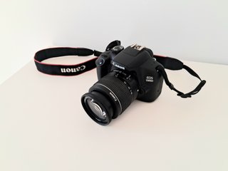 Canon EOS 1300D + Objetivo EF-S 18-55mm