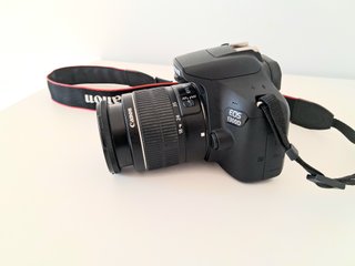 Canon EOS 1300D + Objetivo EF-S 18-55mm
