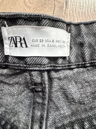 Shorts vaqueros negros Zara