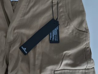 Pantaloncini cargo Stone Island in beige taglia L